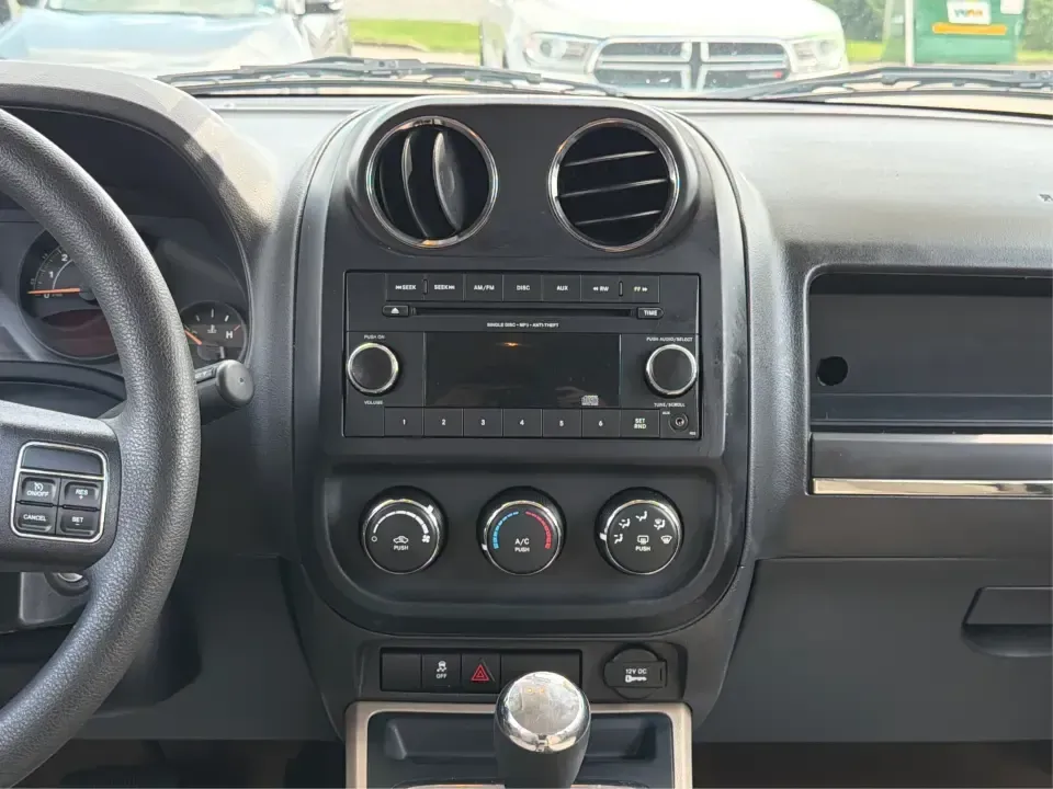 2015 Jeep Patriot Sport 4WD (1C4NJRBB1FD) with an 2.4L L4 DOHC 16V engine, located at 1184 Kauffman Ave, Fairborn, OH, 45324, (937) 908-9800, 39.807072, -84.030914 - Weekend lake days at Huffman Prairie, snowy commutes to Wright-Patterson AFB, or a packed-backseat run to The Greene-this 2015 Jeep Patriot Sport 4WD is built for Fairborn life when you want SUV versatility without giving up everyday practicality. With confident four-wheel drive and a manageable siz- Photo#13
