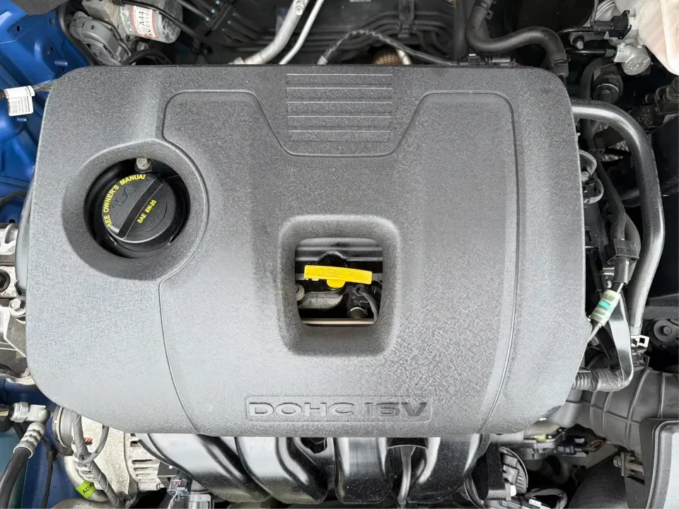 2019 Hyundai Elantra Limited (5NPD84LF6KH) with an 1.8L L4 DOHC 16V engine, 6A transmission, located at 880 E. National Road, Vandalia, OH, 45377, (937) 908-9800, 39.891918, -84.183594 - Need a reliable commuter that still feels comfortable for date night in Dayton, errands in Huber Heights, and weekend drives out toward Englewood MetroPark? This 2019 Hyundai Elantra Limited in eye-catching Lakeside Blue is the kind of practical, fuel-friendly sedan that fits real life-easy to park,- Photo#11
