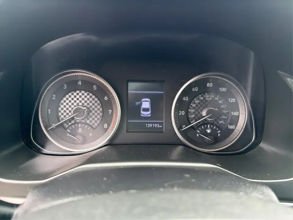2019 Hyundai Elantra Limited (5NPD84LF6KH) with an 1.8L L4 DOHC 16V engine, 6A transmission, located at 880 E. National Road, Vandalia, OH, 45377, (937) 908-9800, 39.891918, -84.183594 - Need a reliable commuter that still feels comfortable for date night in Dayton, errands in Huber Heights, and weekend drives out toward Englewood MetroPark? This 2019 Hyundai Elantra Limited in eye-catching Lakeside Blue is the kind of practical, fuel-friendly sedan that fits real life-easy to park,- Photo#15