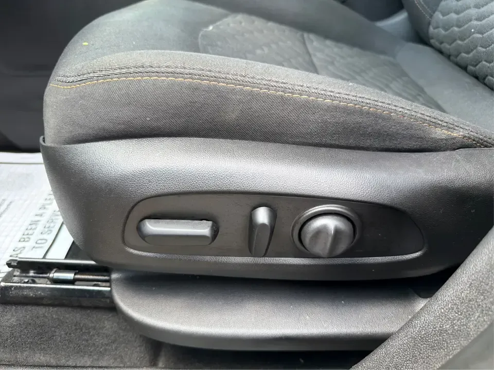 2018 Chevrolet Equinox LT 2WD (2GNAXJEV5J6) with an 1.5L L4 DIR DOHC 16V TURBO engine, 6A transmission, located at 8750 N County Rd 25A, Piqua, OH, 45356, (937) 908-9800, 40.164391, -84.232513 - Pack up the family for a weekend at Indian Lake, handle the daily commute down I-75, or run stress-free errands between Piqua and Troy-this 2018 Chevrolet Equinox LT 2WD is the kind of practical, comfortable SUV that fits real life. With its Mosaic Black Metallic exterior, versatile cargo space, and- Photo#18