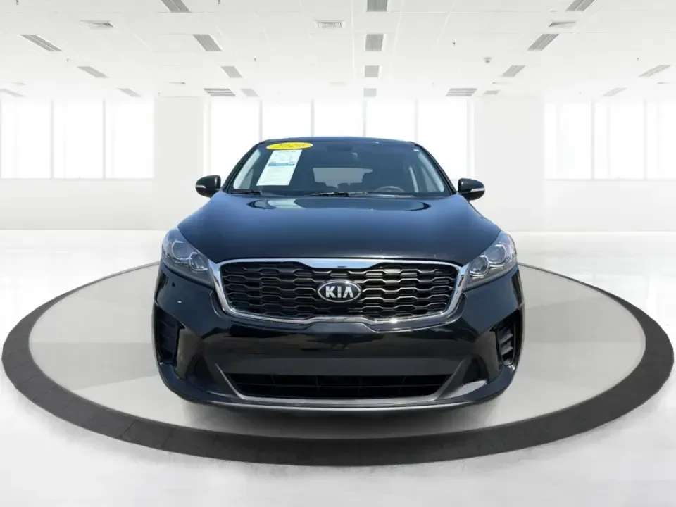 2020 Kia Sorento LX 2WD (5XYPG4A32LG) with an 2.4L L4 DOHC 16V engine, 6A transmission, located at 1099 N County Rd 25A , Troy, OH, 45373, (937) 908-9800, 40.057079, -84.212883 - Load up the kids, the friends, and the cooler-this 2020 Kia Sorento LX 2WD is built for real life in West Central Ohio, from weekday school runs to weekend road trips. With three rows of seating for up to 7 passengers, SUV versatility, and a comfortable cabin, it's a smart pick for growing families,- Photo#7