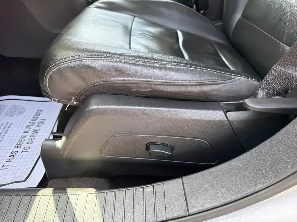 2015 Jeep Patriot Latitude 4WD (1C4NJRFB0FD) with an 2.4L L4 DOHC 16V engine, located at 1230 East Main St, Xenia, OH, 45385, (937) 908-9800, 39.688026, -83.910172 - Weekend getaways, snowy school runs, and everyday commuting around Greene County feel a lot more doable in a compact SUV that's ready for whatever Ohio weather throws your way. If you're looking for a versatile ride that can handle errands in town, a trip out to Caesar Creek, or the back roads leadi- Photo#16