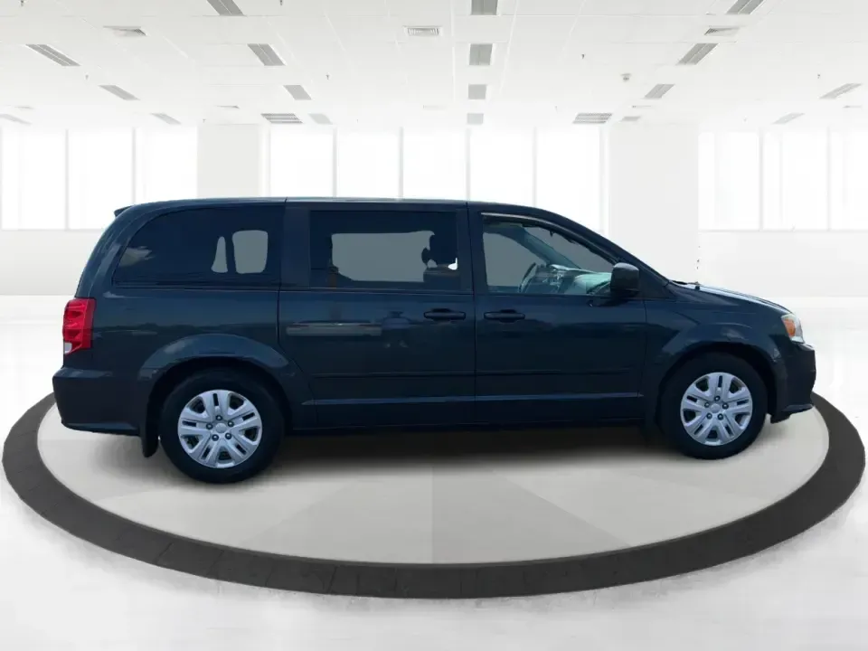 2014 Dodge Grand Caravan SE (2C4RDGBG0ER) with an 3.6L V-6 DOHC engine, located at 401 Woodman Dr, Riverside, OH, 45431, (937) 908-9800, 39.760899, -84.123421 - Need a dependable minivan that can handle school drop-offs, grocery runs, and weekend road trips without blowing the budget? This 2014 Dodge Grand Caravan SE is built for real life in the Miami Valley-easy to live with, roomy for people and gear, and comfortable for daily commuting around Riverside,- Photo#1