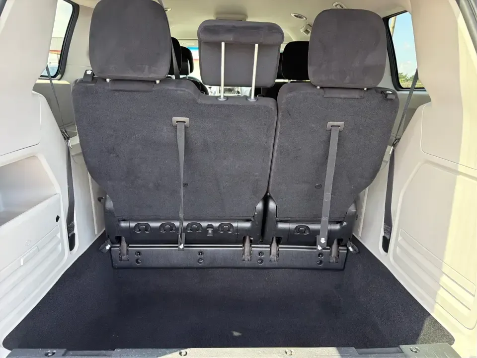 2014 Dodge Grand Caravan SE (2C4RDGBG0ER) with an 3.6L V-6 DOHC engine, located at 401 Woodman Dr, Riverside, OH, 45431, (937) 908-9800, 39.760899, -84.123421 - Need a dependable minivan that can handle school drop-offs, grocery runs, and weekend road trips without blowing the budget? This 2014 Dodge Grand Caravan SE is built for real life in the Miami Valley-easy to live with, roomy for people and gear, and comfortable for daily commuting around Riverside,- Photo#12