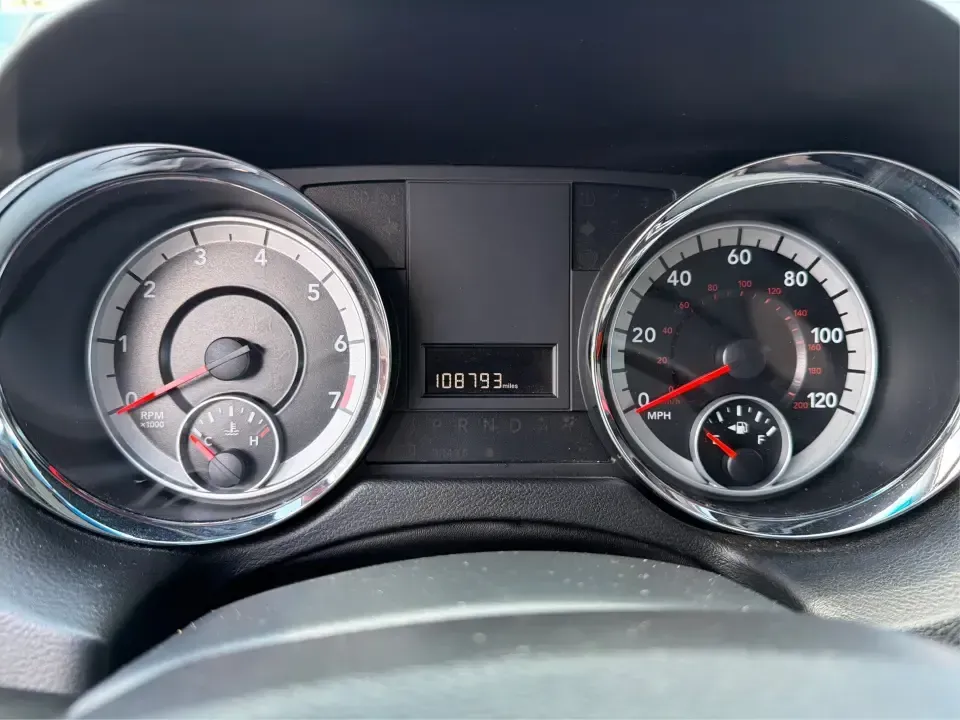2014 Dodge Grand Caravan SE (2C4RDGBG0ER) with an 3.6L V-6 DOHC engine, located at 1099 N County Rd 25A , Troy, OH, 45373, (937) 908-9800, 40.057079, -84.212883 - Need a reliable, budget-friendly minivan that can handle school drop-offs, grocery runs, and weekend road trips without complicating your routine? This 2014 Dodge Grand Caravan SE in Maximum Steel Metallic Clearcoat is a practical, family-first van with the space and everyday comfort that make life- Photo#15