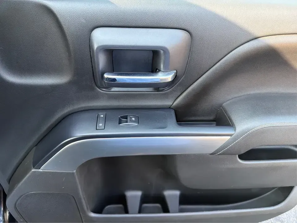 2016 Chevrolet Silverado LT (1GCVKREC1GZ) with an EcoTec3 4.3L V-6 gasoline direct injection engine, located at 8750 N County Rd 25A, Piqua, OH, 45356, (937) 908-9800, 40.164391, -84.232513 - Whether you're hauling weekend project supplies, towing the boat to Indian Lake, or commuting down I-75 with confidence in every season, this **2016 Chevrolet Silverado LT 4WD** is the kind of truck that fits real life in West Central Ohio. Finished in **Black** with a practical pickup bed setup, it- Photo#20