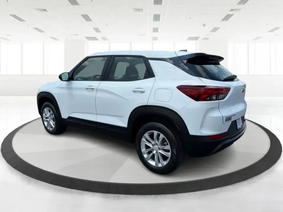 2021 Chevrolet Trailblazer LS (KL79MMS20MB) with an ECOTEC 1.2L I-3 gasoline direct injection engine, Continuously Variable Transmission (CVT) transmission, located at 4508 South Dixie Dr, Moraine, OH, 45439, (937) 908-9800, 39.689976, -84.218452 - Need a smart, city-friendly SUV for the daily commute down South Dixie Drive, quick errands near the Dayton Mall, and weekend escapes to Carillon Historical Park or Riverscape MetroPark? This 2021 Chevrolet Trailblazer LS in Summit White brings the right mix of practicality, modern safety tech, and- Photo#4