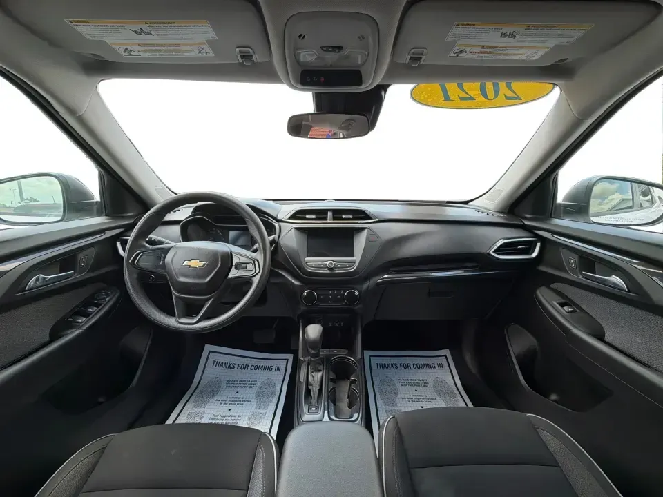 2021 Chevrolet Trailblazer LS (KL79MMS20MB) with an ECOTEC 1.2L I-3 gasoline direct injection engine, Continuously Variable Transmission (CVT) transmission, located at 4508 South Dixie Dr, Moraine, OH, 45439, (937) 908-9800, 39.689976, -84.218452 - Need a smart, city-friendly SUV for the daily commute down South Dixie Drive, quick errands near the Dayton Mall, and weekend escapes to Carillon Historical Park or Riverscape MetroPark? This 2021 Chevrolet Trailblazer LS in Summit White brings the right mix of practicality, modern safety tech, and- Photo#20
