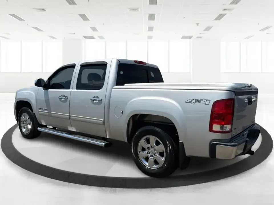 2011 GMC Sierra SLE (3GTP2VE36BG) with an Other engine, located at 1230 East Main St, Xenia, OH, 45385, (937) 908-9800, 39.688026, -83.910172 - Need a truck that can handle Ohio winters, weekend projects, and the kind of road trips that start with a coffee on E Main St and end with a loaded bed at the lake? This 2011 GMC Sierra SLE in Pure Silver Metallic is built for real life-hauling, towing, commuting, and exploring-without feeling like- Photo#4