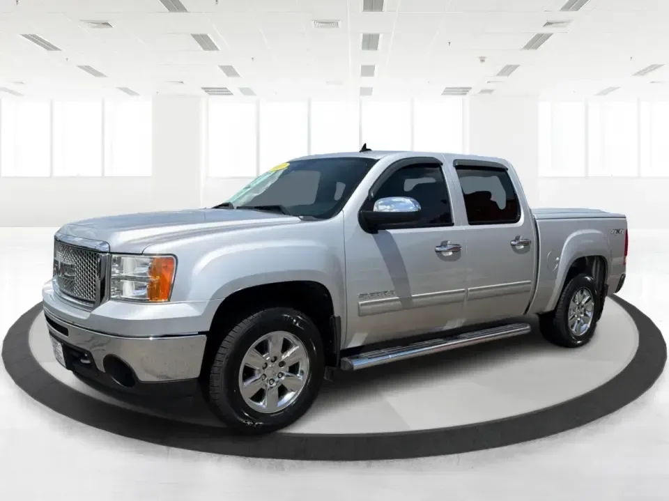 2011 GMC Sierra SLE (3GTP2VE36BG) with an Other engine, located at 1230 East Main St, Xenia, OH, 45385, (937) 908-9800, 39.688026, -83.910172 - Need a truck that can handle Ohio winters, weekend projects, and the kind of road trips that start with a coffee on E Main St and end with a loaded bed at the lake? This 2011 GMC Sierra SLE in Pure Silver Metallic is built for real life-hauling, towing, commuting, and exploring-without feeling like- Photo#8