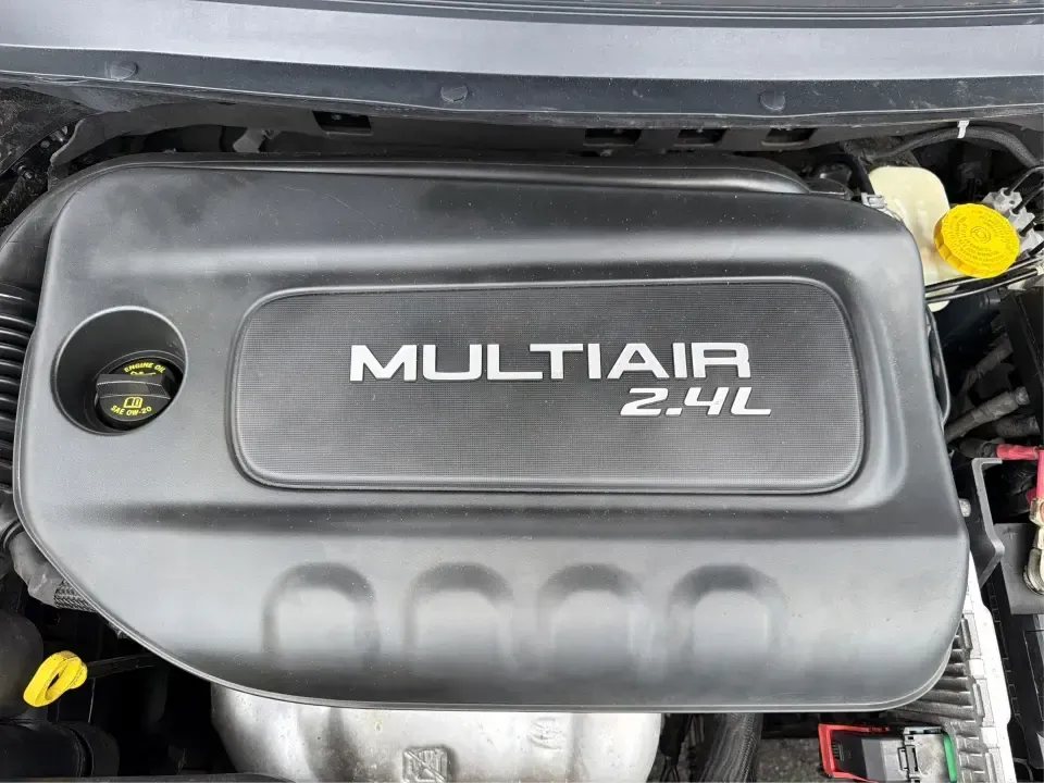 2014 Jeep Cherokee Limited (1C4PJLDB6EW) with an Other engine, located at 8750 N County Rd 25A, Piqua, OH, 45356, (937) 908-9800, 40.164391, -84.232513 - Adventure-ready comfort meets everyday practicality in this 2014 Jeep Cherokee Limited-an ideal fit for commuters heading up I-75, families shuttling between school and practice, or weekend explorers chasing fresh air at Lockington Locks or along the Great Miami River. Finished in Brilliant Black Cr- Photo#11