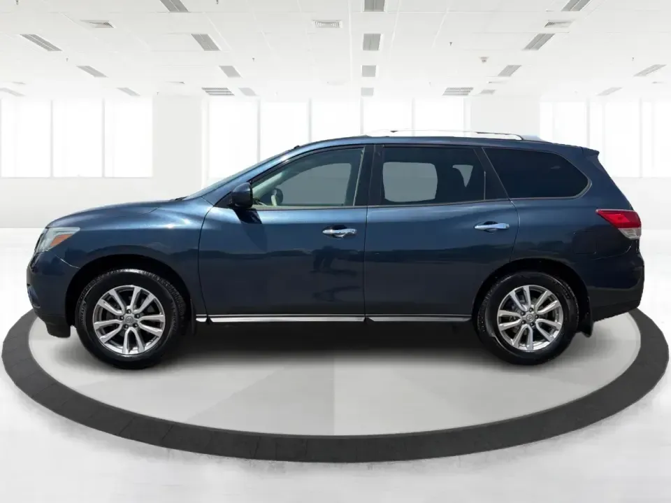 2015 Nissan Pathfinder S (5N1AR2MM9FC) with an 3.5L V-6 DOHC engine, located at 1099 N County Rd 25A , Troy, OH, 45373, (937) 908-9800, 40.057079, -84.212883 - Need one vehicle that can handle weekday school runs, a long I75 commute, and a spontaneous weekend escape to Charleston Falls Preserve? This 2015 Nissan Pathfinder S in Arctic Blue Metallic is a versatile 3-row crossover built for real-life Ohio driving-roomy for growing families, comfortable for r- Photo#5