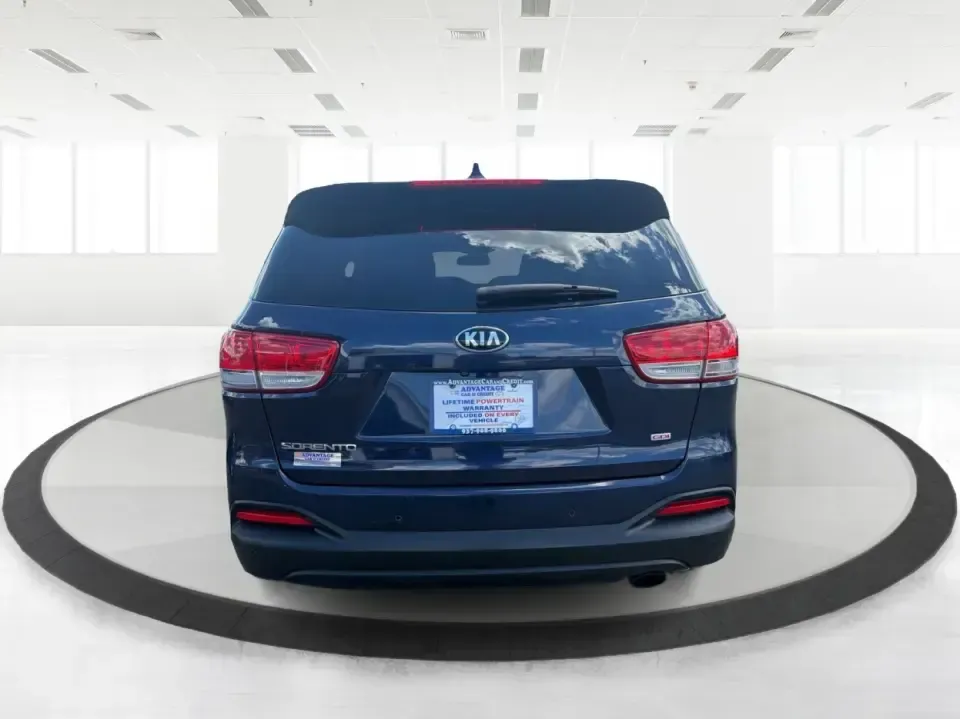 2016 Kia Sorento L / LX (5XYPGDA38GG) with an 2.4L I-4 gasoline direct injection engine, located at 1184 Kauffman Ave, Fairborn, OH, 45324, (937) 908-9800, 39.807072, -84.030914 - Picture your next Ohio weekend: loading up the family for a day at the National Museum of the U.S. Air Force, grabbing snacks near Fairfield Commons, then cruising I675 back home with room for everyone and their gear. This 2016 Kia Sorento L/LX in eye-catching Blaze Blue is built for real life in Fa- Photo#3
