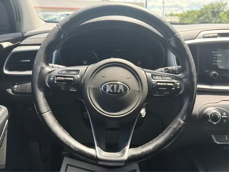 2016 Kia Sorento L / LX (5XYPGDA38GG) with an 2.4L I-4 gasoline direct injection engine, located at 1184 Kauffman Ave, Fairborn, OH, 45324, (937) 908-9800, 39.807072, -84.030914 - Picture your next Ohio weekend: loading up the family for a day at the National Museum of the U.S. Air Force, grabbing snacks near Fairfield Commons, then cruising I675 back home with room for everyone and their gear. This 2016 Kia Sorento L/LX in eye-catching Blaze Blue is built for real life in Fa- Photo#16