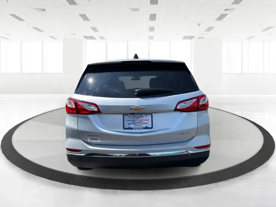 2019 Chevrolet Equinox LT (1LT) (2GNAXUEVXK6) with an 1.5L I-4 gasoline direct injection engine, located at 401 Woodman Dr, Riverside, OH, 45431, (937) 908-9800, 39.760899, -84.123421 - Pack up the kids for a day at Riverscape MetroPark, load up groceries after work, or point the nose toward I675 for a weekend road trip-this 2019 Chevrolet Equinox LT (1LT) is the kind of practical, do-it-all SUV that fits real life in the Miami Valley. With seating for five, a versatile cargo area,- Photo#3