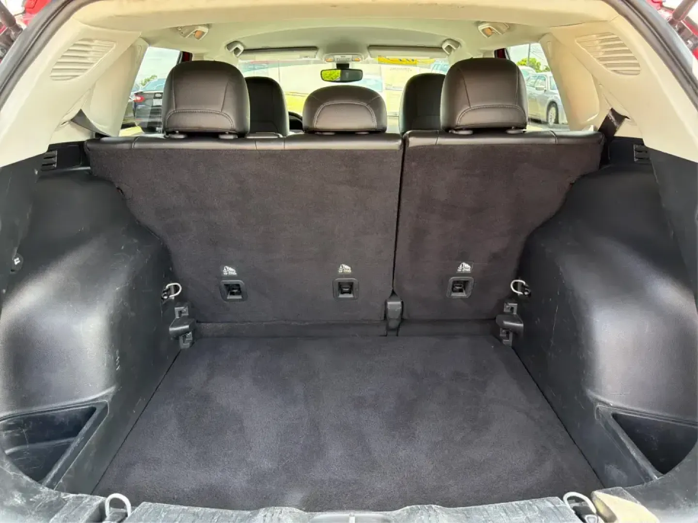 2019 Jeep Compass Longitude, North, Latitude (3C4NJCBB1KT) with an 2.4L I-4 variable valve control engine, located at 4508 South Dixie Dr, Moraine, OH, 45439, (937) 908-9800, 39.689976, -84.218452 - Picture your next weekend: loading up the family for a day at Carillon Historical Park, cruising down South Dixie Drive for errands, then heading out on I-75 for a quick getaway-without needing a huge SUV. This 2019 Jeep Compass in striking Redline Pearlcoat is a smart, city-friendly SUV that still- Photo#12