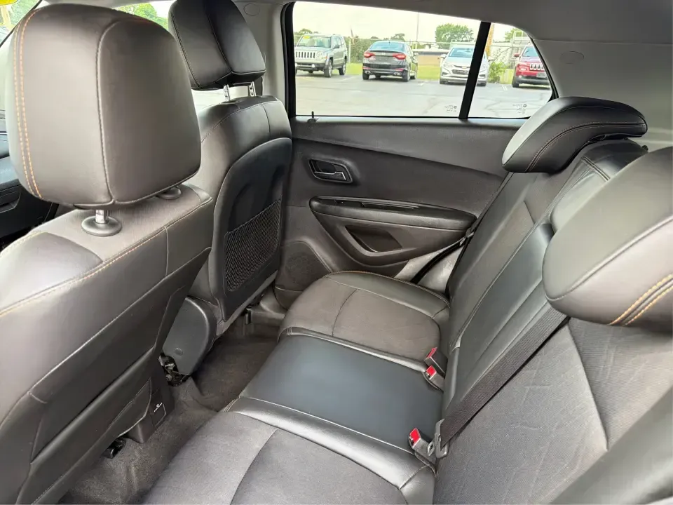 2018 Chevrolet Trax 1LT (3GNCJLSB6JL) with an ECOTEC 1.4L I-4 DOHC engine, located at 4508 South Dixie Dr, Moraine, OH, 45439, (937) 908-9800, 39.689976, -84.218452 - Need a compact SUV that fits real life in the Miami Valley-school drop-offs, I75 commutes, and quick weekend escapes to Carillon Historical Park or a stroll around the Dayton Art Institute? This 2018 Chevrolet Trax 1LT is an easy-to-live-with choice for busy schedules and tight parking spots, while- Photo#10