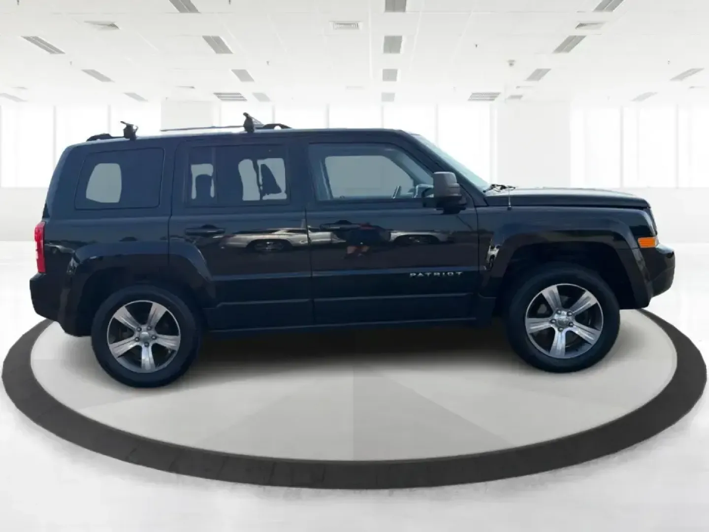 2016 Jeep Patriot Latitude (1C4NJRFB6GD) with an 2.4L I-4 DOHC engine, located at 1230 East Main St, Xenia, OH, 45385, (937) 908-9800, 39.688026, -83.910172 - Weekday commute on US-35, grocery runs through downtown Xenia, and spontaneous weekend escapes to John Bryan State Park or the bike trails near Yellow Springs-this 2016 Jeep Patriot Latitude is built for the kind of life that doesn't stay parked. With SUV versatility, confident 4WD/AWD capability, a- Photo#1
