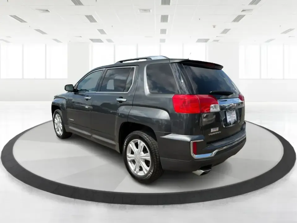 2017 GMC Terrain SLT AWD (2GKFLUEK5H6) with an 2.4L L4 DOHC 16V engine, 6-Speed Automatic transmission, located at 1184 Kauffman Ave, Fairborn, OH, 45324, (937) 908-9800, 39.807072, -84.030914 - Need a capable SUV that can handle Ohio weather, school drop-offs, and spontaneous weekend getaways without feeling like a chore? This 2017 GMC Terrain SLT AWD is built for real life-comfortable for daily commuting to Wright-Patterson AFB, confident on rainy I-675 drives, and roomy enough for shoppi- Photo#4