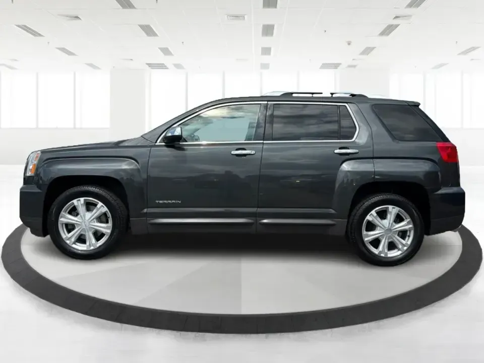 2017 GMC Terrain SLT AWD (2GKFLUEK5H6) with an 2.4L L4 DOHC 16V engine, 6-Speed Automatic transmission, located at 1184 Kauffman Ave, Fairborn, OH, 45324, (937) 908-9800, 39.807072, -84.030914 - Need a capable SUV that can handle Ohio weather, school drop-offs, and spontaneous weekend getaways without feeling like a chore? This 2017 GMC Terrain SLT AWD is built for real life-comfortable for daily commuting to Wright-Patterson AFB, confident on rainy I-675 drives, and roomy enough for shoppi- Photo#5