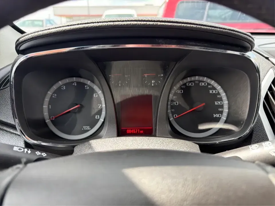 2017 GMC Terrain SLT AWD (2GKFLUEK5H6) with an 2.4L L4 DOHC 16V engine, 6-Speed Automatic transmission, located at 1184 Kauffman Ave, Fairborn, OH, 45324, (937) 908-9800, 39.807072, -84.030914 - Need a capable SUV that can handle Ohio weather, school drop-offs, and spontaneous weekend getaways without feeling like a chore? This 2017 GMC Terrain SLT AWD is built for real life-comfortable for daily commuting to Wright-Patterson AFB, confident on rainy I-675 drives, and roomy enough for shoppi- Photo#15