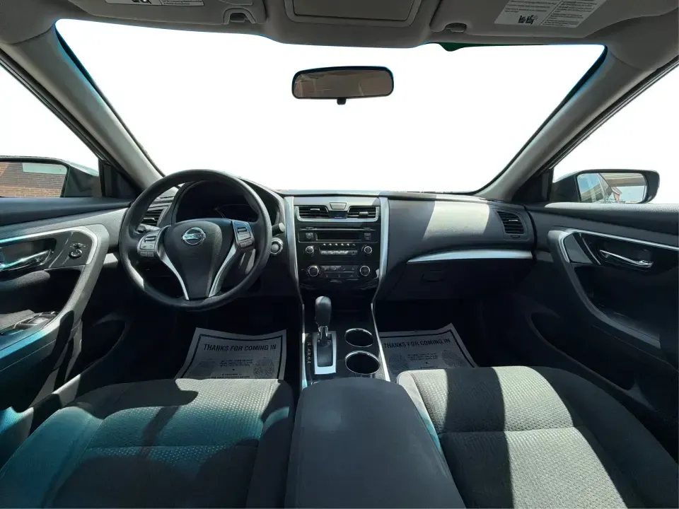 2014 Nissan Altima 2.5 SL (1N4AL3AP4EN) with an 2.5L L4 DOHC 16V engine, Continuously Variable Transmission transmission, located at 8750 N County Rd 25A, Piqua, OH, 45356, (937) 908-9800, 40.164391, -84.232513 - Need a comfortable, fuel-sipping sedan for the daily commute from Piqua to Troy, Dayton, or Sidney-while still being road-trip ready for a weekend at Indian Lake or a Reds game in Cincinnati? This 2014 Nissan Altima 2.5 SL is built for real-life driving: smooth on I75, easy to park around downtown P- Photo#21