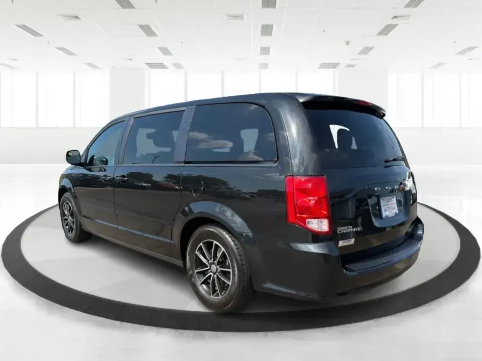 2016 Dodge Grand Caravan SXT (2C4RDGCG4GR) with an 3.6L V6 DOHC 24V engine, 6-Speed Automatic transmission, located at 1099 N County Rd 25A , Troy, OH, 45373, (937) 908-9800, 40.057079, -84.212883 - Load up the kids, the groceries, and the weekend plans-this 2016 Dodge Grand Caravan SXT is built for real life in Troy, Ohio, whether you're running school drop-offs, commuting to Dayton, or packing up for a road trip to Hocking Hills. With seating for 7 and a flexible interior, it's a smart pick f- Photo#4