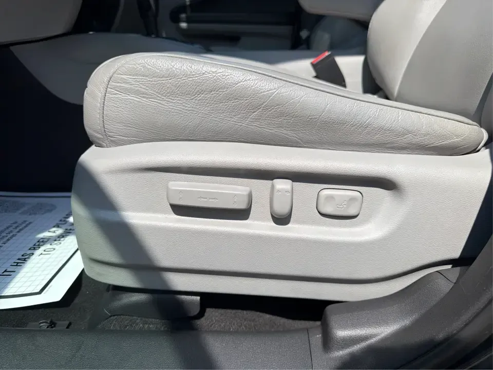 2016 Honda Pilot EXL 4WD (5FNYF6H63GB) with an 3.5L V6 SOHC 24V engine, 6-Speed Automatic transmission, located at 8750 N County Rd 25A, Piqua, OH, 45356, (937) 908-9800, 40.164391, -84.232513 - Need one SUV that can handle the school run, the long commute up I75, and a loaded-up weekend at Indian Lake? This 2016 Honda Pilot EXL 4WD is built for real life in West Central Ohio-room for up to 8 passengers, confident all-weather traction, and the comfort features that make everyday driving fee- Photo#16