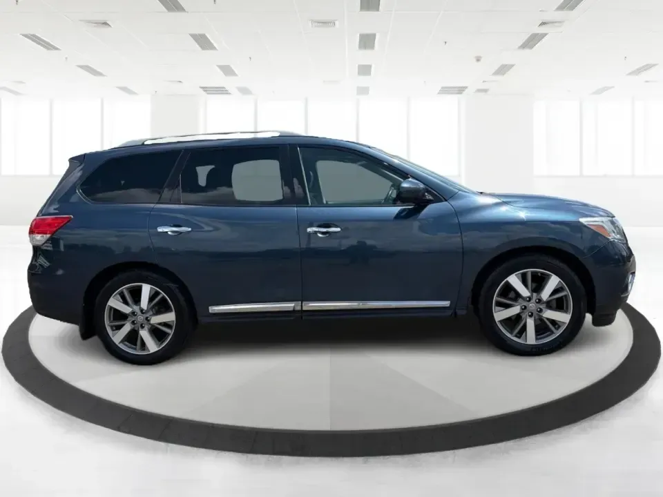 2014 Nissan Pathfinder S 4WD (5N1AR2MM8EC) with an 3.5L V6 DOHC 24V engine, Continuously Variable Transmission transmission, located at 8750 N County Rd 25A, Piqua, OH, 45356, (937) 908-9800, 40.164391, -84.232513 - Need one SUV that can handle school drop-offs, long commutes, and weekend getaways to Caesar Creek-without forcing your whole crew to squeeze in? This 2014 Nissan Pathfinder S 4WD is built for real life in Xenia, with three rows for up to 7 passengers, confident 4WD traction for unpredictable Ohio w- Photo#1