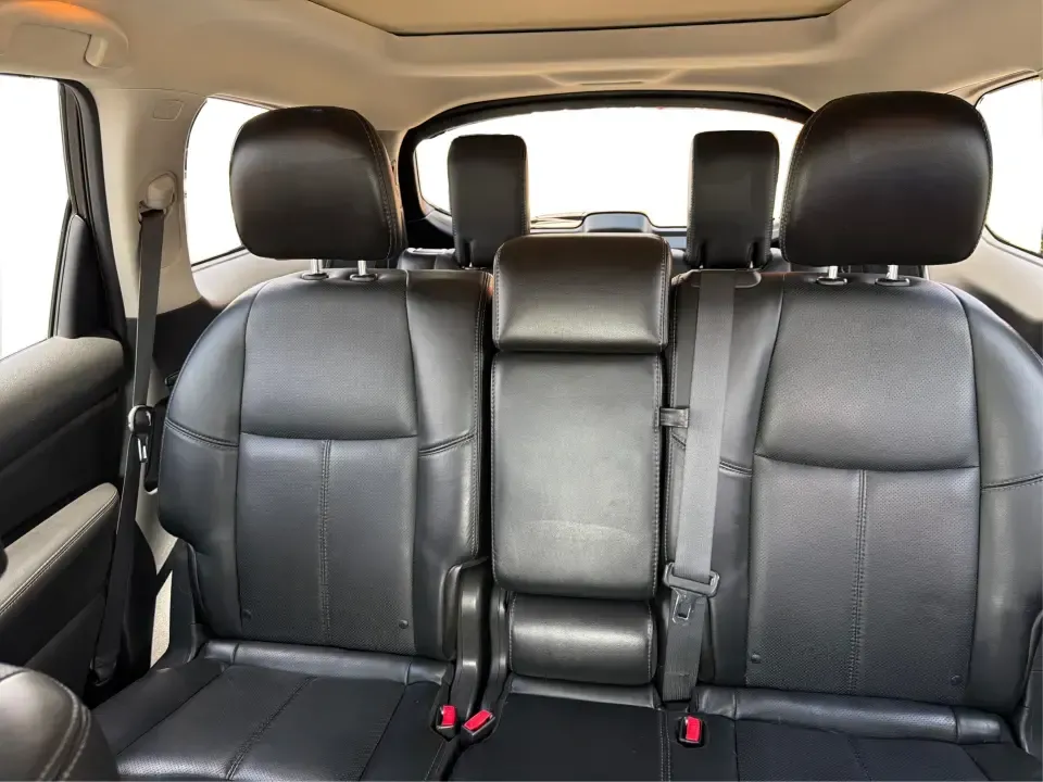 2014 Nissan Pathfinder S 4WD (5N1AR2MM8EC) with an 3.5L V6 DOHC 24V engine, Continuously Variable Transmission transmission, located at 8750 N County Rd 25A, Piqua, OH, 45356, (937) 908-9800, 40.164391, -84.232513 - Need one SUV that can handle school drop-offs, long commutes, and weekend getaways to Caesar Creek-without forcing your whole crew to squeeze in? This 2014 Nissan Pathfinder S 4WD is built for real life in Xenia, with three rows for up to 7 passengers, confident 4WD traction for unpredictable Ohio w- Photo#14