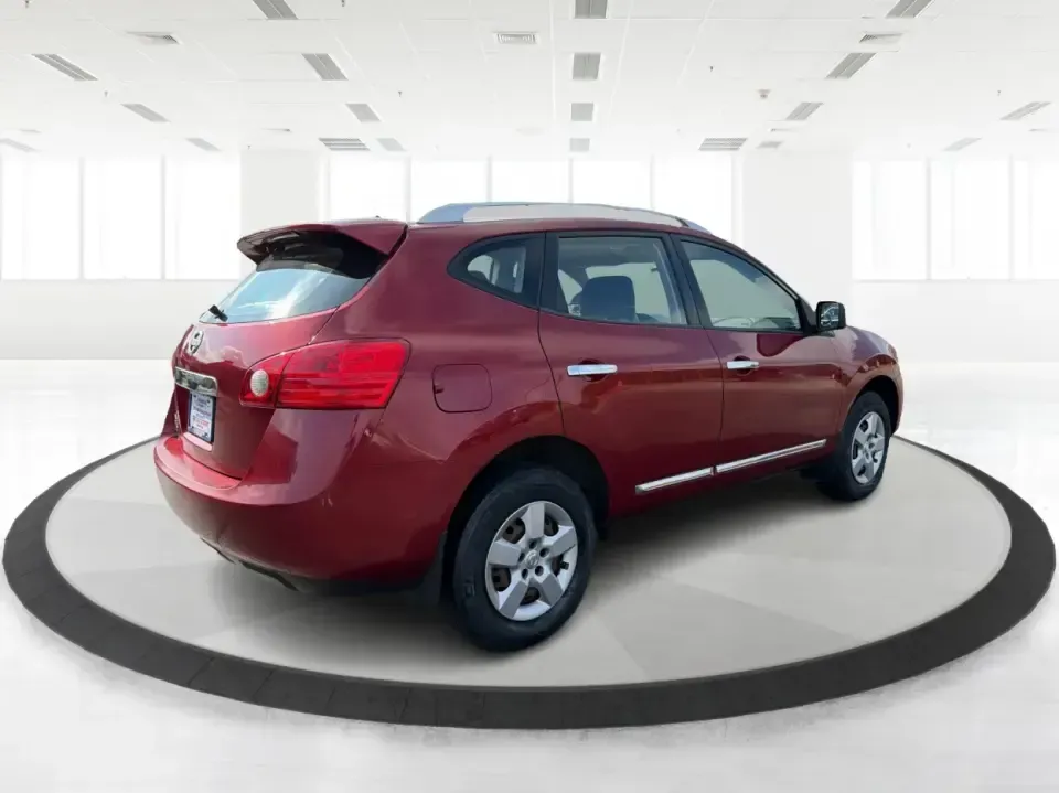 2015 Nissan Rogue S 2WD (JN8AS5MTXFW) with an 2.5L L4 DOHC 16V engine, Continuously Variable Transmission transmission, located at 1951 S Dayton Lakeview Rd., New Carlisle, OH, 45344, (937) 908-9800, 39.890999, -84.050255 - Need a practical SUV that fits real life in Clark County-school drop-offs, grocery runs, and weekend escapes to John Bryan State Park or Buck Creek-without feeling oversized? This **2015 Nissan Rogue S 2WD** in **Cayenne Red** is a smart, budget-friendly choice for commuters and growing families who- Photo#2