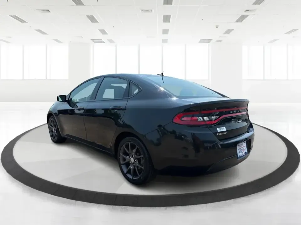2016 Dodge Dart SE (1C3CDFAA6GD) with an 2.0L L4 DOHC 16V TURBO engine, located at 1230 East Main St, Xenia, OH, 45385, (937) 908-9800, 39.688026, -83.910172 - Need a smart, efficient daily driver for the Xenia-to-Dayton commute, campus runs, or weekend errands around Greene County? This 2016 Dodge Dart SE is the kind of practical sedan that fits real life-easy to park downtown, comfortable for longer drives on US-35, and roomy enough for five passengers w- Photo#4