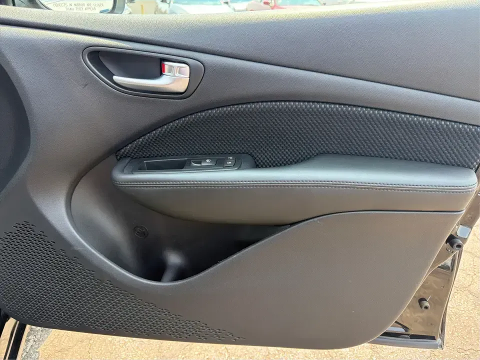 2016 Dodge Dart SE (1C3CDFAA6GD) with an 2.0L L4 DOHC 16V TURBO engine, located at 1230 East Main St, Xenia, OH, 45385, (937) 908-9800, 39.688026, -83.910172 - Need a smart, efficient daily driver for the Xenia-to-Dayton commute, campus runs, or weekend errands around Greene County? This 2016 Dodge Dart SE is the kind of practical sedan that fits real life-easy to park downtown, comfortable for longer drives on US-35, and roomy enough for five passengers w- Photo#20