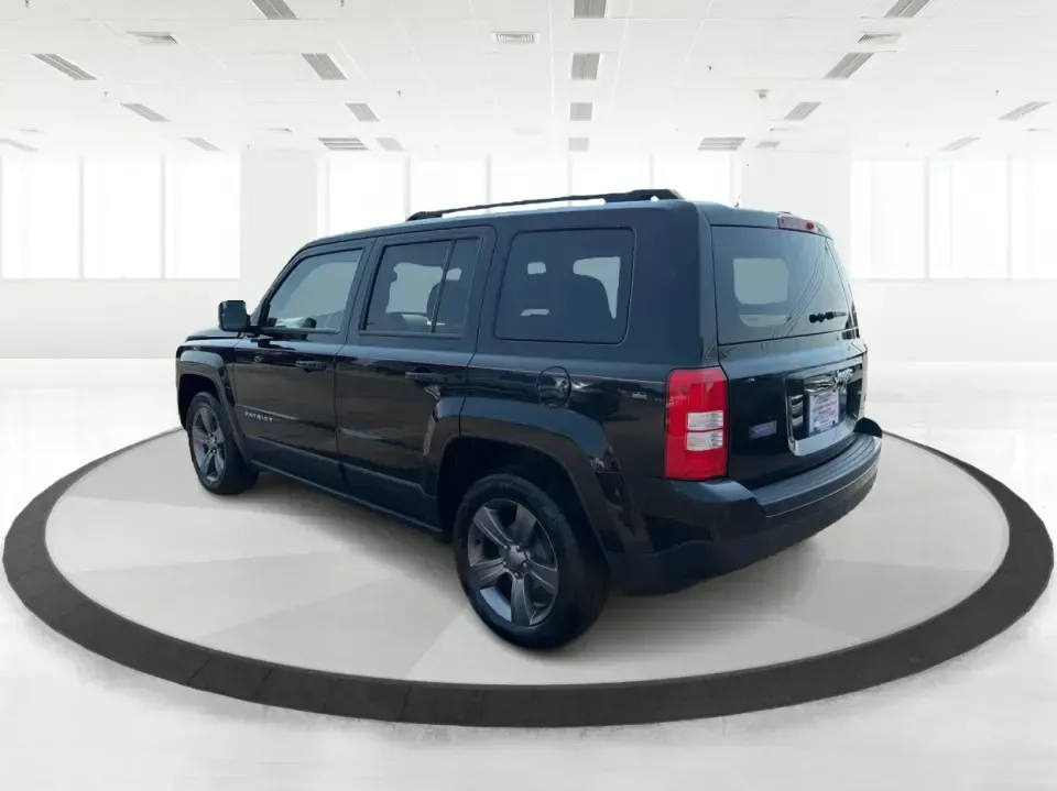 2014 Jeep Patriot Latitude 2WD (1C4NJPFA2ED) with an 2.0L L4 DOHC 16V engine, located at 8750 N County Rd 25A, Piqua, OH, 45356, (937) 908-9800, 40.164391, -84.232513 - Need a practical SUV for school runs, daily commutes to Troy or Dayton, and spontaneous weekend getaways without stretching the budget? This **2014 Jeep Patriot Latitude 2WD** is a smart, flexible choice for drivers who want SUV space, easy-to-live-with comfort, and a straightforward ownership exper- Photo#4