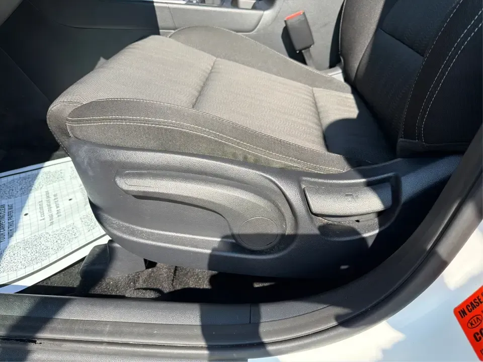 2017 Kia Sportage LX AWD (KNDPMCAC5H7) with an 2.4L V6 DOHC 24V engine, 6-Speed Automatic transmission, located at 1184 Kauffman Ave, Fairborn, OH, 45324, (937) 908-9800, 39.807072, -84.030914 - Weekend getaways to John Bryan State Park, snowy school runs, or the daily commute down I675-this 2017 Kia Sportage LX AWD is built for real life in the Miami Valley. With confident all-wheel drive and SUV versatility, it's a smart pick for drivers who want a practical crossover that can handle Ohio- Photo#18