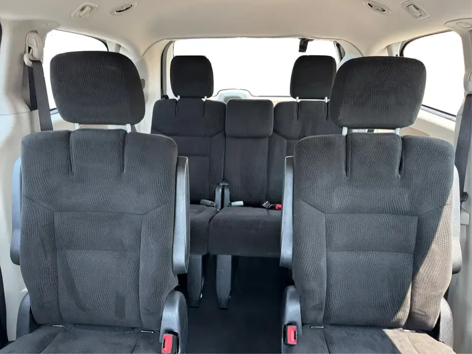 2016 Dodge Grand Caravan SXT (2C4RDGCG9GR) with an 3.6L V6 DOHC 24V engine, 6-Speed Automatic transmission, located at 1230 East Main St, Xenia, OH, 45385, (937) 908-9800, 39.688026, -83.910172 - Load up the kids, the coolers, and the weekend plans-this 2016 Dodge Grand Caravan SXT is built for real life in Xenia, from school drop-offs to road trips and everything in between. With seating for 7, flexible cargo space, and a comfortable ride, it's a practical pick for growing families, busy co- Photo#13