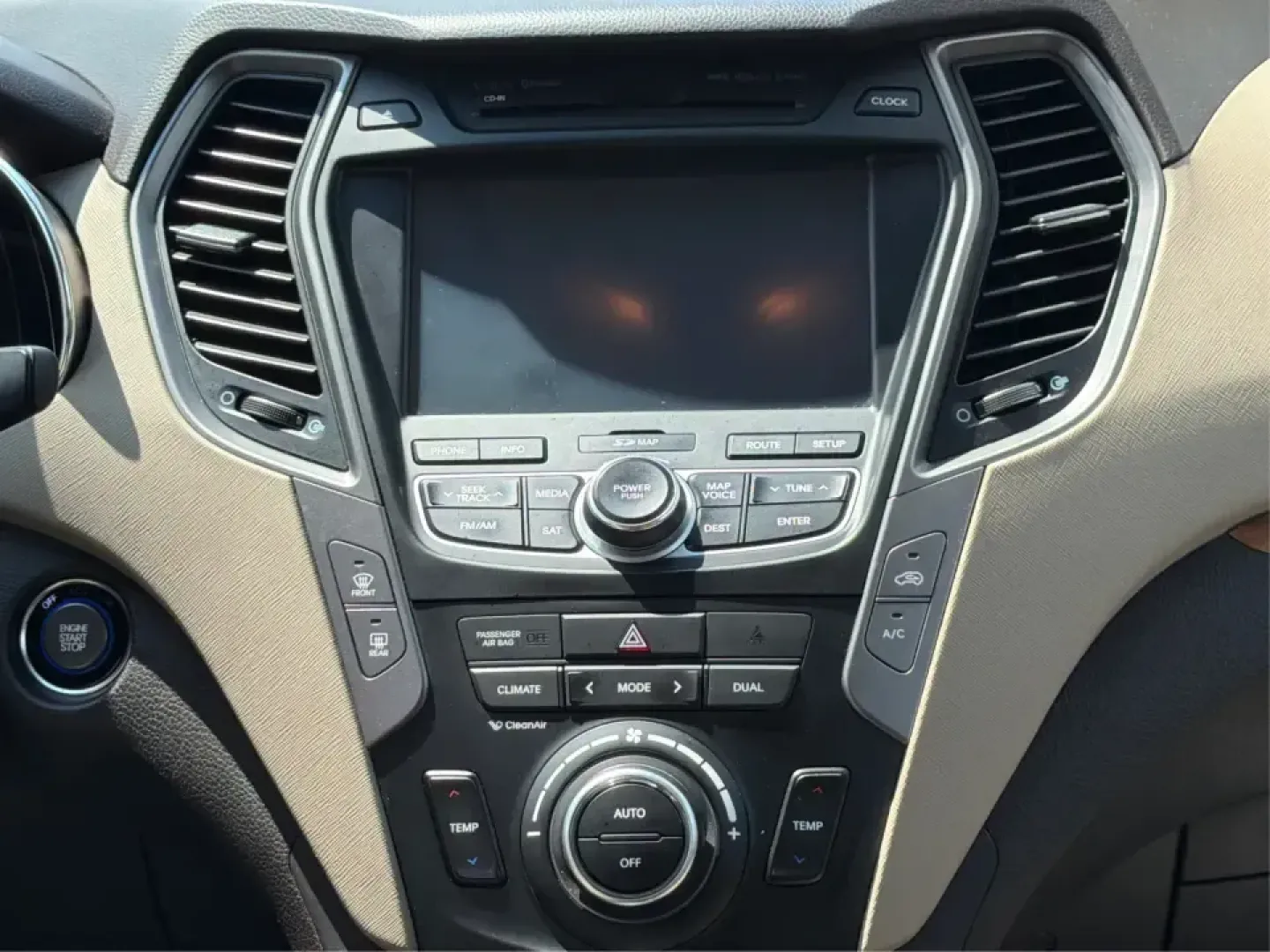 2014 Hyundai Santa Fe Sport 2.0T AWD (5XYZUDLA1EG) with an 2.0L L4 DOHC 16V TURBO engine, 6-Speed Automatic transmission, located at 1230 East Main St, Xenia, OH, 45385, (937) 908-9800, 39.688026, -83.910172 - When your week looks like school drop-offs, a long commute down US-35, and a weekend escape to John Bryan State Park or a soccer tournament near Shawnee Park, you need an SUV that can flex with real life. This 2014 Hyundai Santa Fe Sport 2.0T AWD is built for busy families, outdoorsy couples, and bu- Photo#12