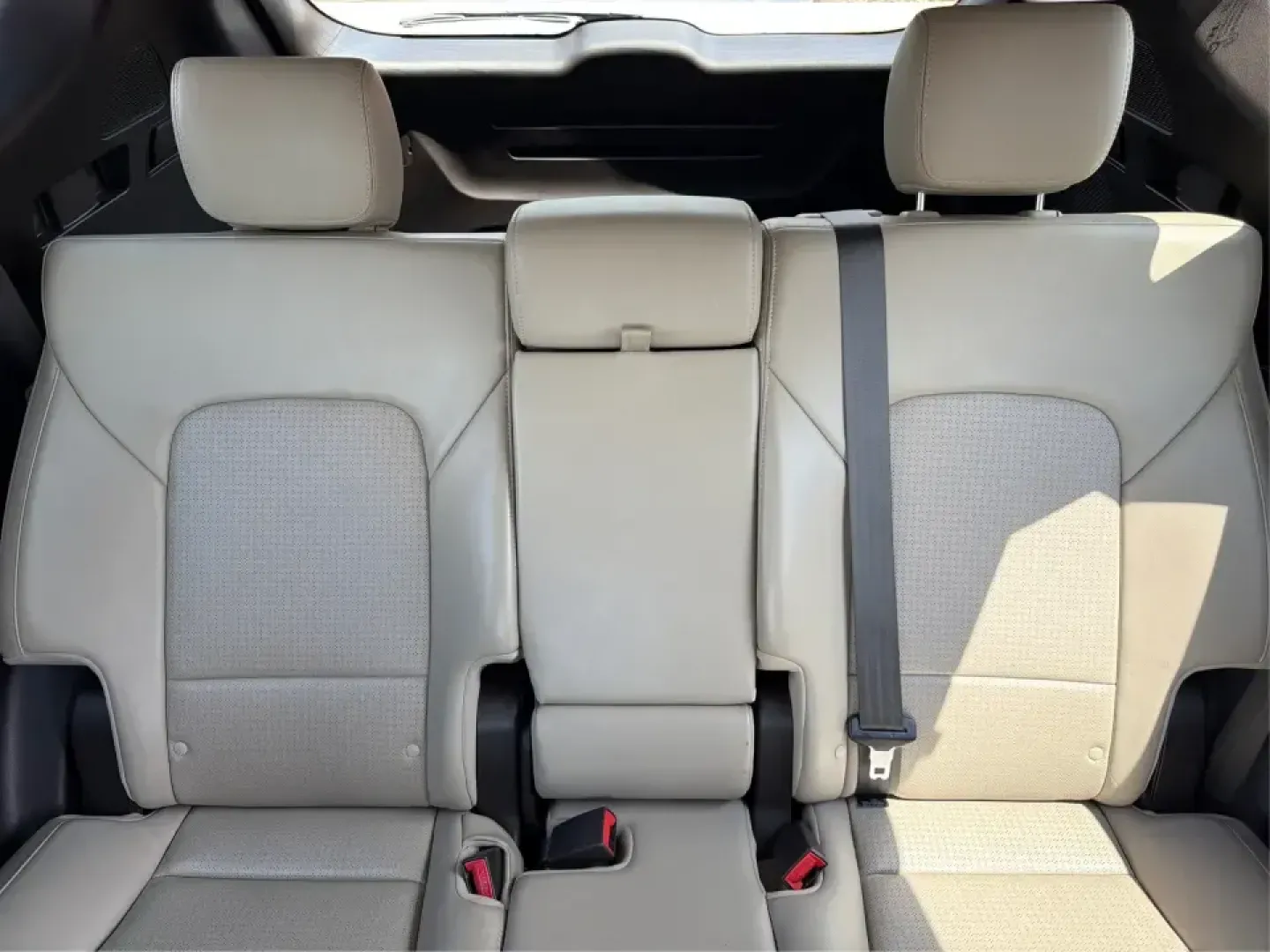 2014 Hyundai Santa Fe Sport 2.0T AWD (5XYZUDLA1EG) with an 2.0L L4 DOHC 16V TURBO engine, 6-Speed Automatic transmission, located at 1230 East Main St, Xenia, OH, 45385, (937) 908-9800, 39.688026, -83.910172 - When your week looks like school drop-offs, a long commute down US-35, and a weekend escape to John Bryan State Park or a soccer tournament near Shawnee Park, you need an SUV that can flex with real life. This 2014 Hyundai Santa Fe Sport 2.0T AWD is built for busy families, outdoorsy couples, and bu- Photo#13