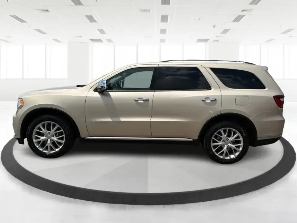 2014 Dodge Durango Citadel AWD (1C4RDJEG2EC) with an 3.6L V6 DOHC 24V engine, 8-Speed Automatic transmission, located at 401 Woodman Dr, Riverside, OH, 45431, (937) 908-9800, 39.760899, -84.123421 - Make every day feel easier-whether you're loading up the kids for school in Riverside, planning a weekend getaway to Caesar Creek, or tackling winter weather on I675. This 2014 Dodge Durango Citadel AWD is the kind of three-row SUV that fits real life: roomy for growing families, confident for long- Photo#5