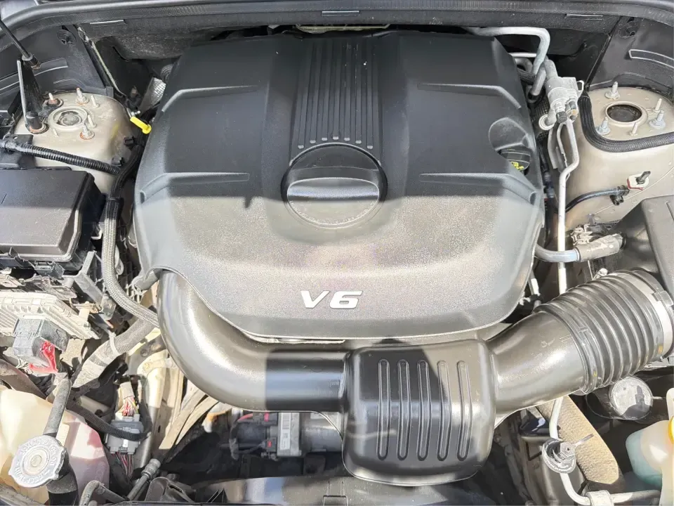 2014 Dodge Durango Citadel AWD (1C4RDJEG2EC) with an 3.6L V6 DOHC 24V engine, 8-Speed Automatic transmission, located at 401 Woodman Dr, Riverside, OH, 45431, (937) 908-9800, 39.760899, -84.123421 - Make every day feel easier-whether you're loading up the kids for school in Riverside, planning a weekend getaway to Caesar Creek, or tackling winter weather on I675. This 2014 Dodge Durango Citadel AWD is the kind of three-row SUV that fits real life: roomy for growing families, confident for long- Photo#11