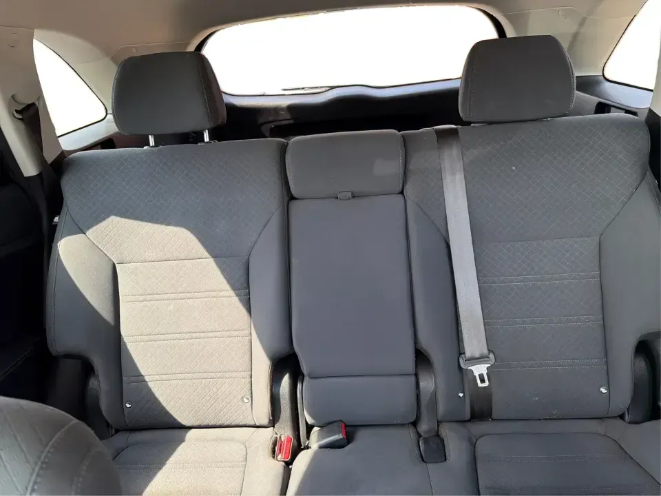 2018 Kia Sorento LX 2WD (5XYPG4A33JG) with an 2.4L L4 DOHC 16V engine, 6-Speed Automatic transmission, located at 1230 East Main St, Xenia, OH, 45385, (937) 908-9800, 39.688026, -83.910172 - Big weekend plans, a busy school schedule, and a daily commute down US-35 all call for one thing: a dependable SUV that fits real life. This 2018 Kia Sorento LX 2WD in Sparkling Silver is a smart pick for Xenia drivers who want comfortable space for passengers and cargo without the bulk of a full-si- Photo#14