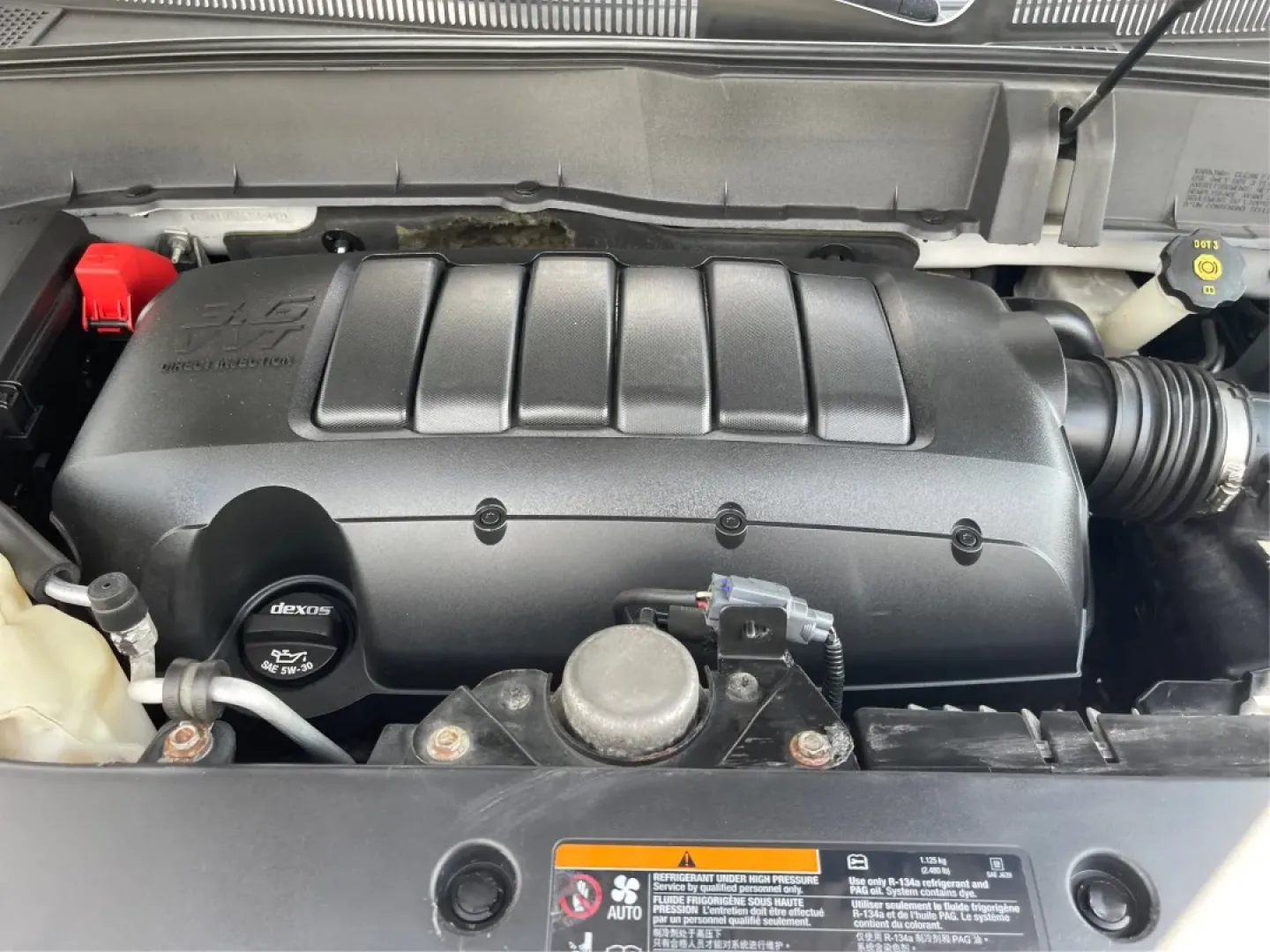 2016 Chevrolet Traverse LTZ (1GNKVJKD6GJ) with an 3.6L V-6 gasoline direct injection engine, located at 1184 Kauffman Ave, Fairborn, OH, 45324, (937) 908-9800, 39.807072, -84.030914 - **Explore Family Adventures with the 2016 Chevrolet Traverse LTZ at Advantage Car and Credit!**<br /> <br /> Are you ready to elevate your family adventures? The 2016 Chevrolet Traverse LTZ is designed for those who lead active lifestyles, whether you're planning a weekend getaway to nearby Yellow S - Photo#11