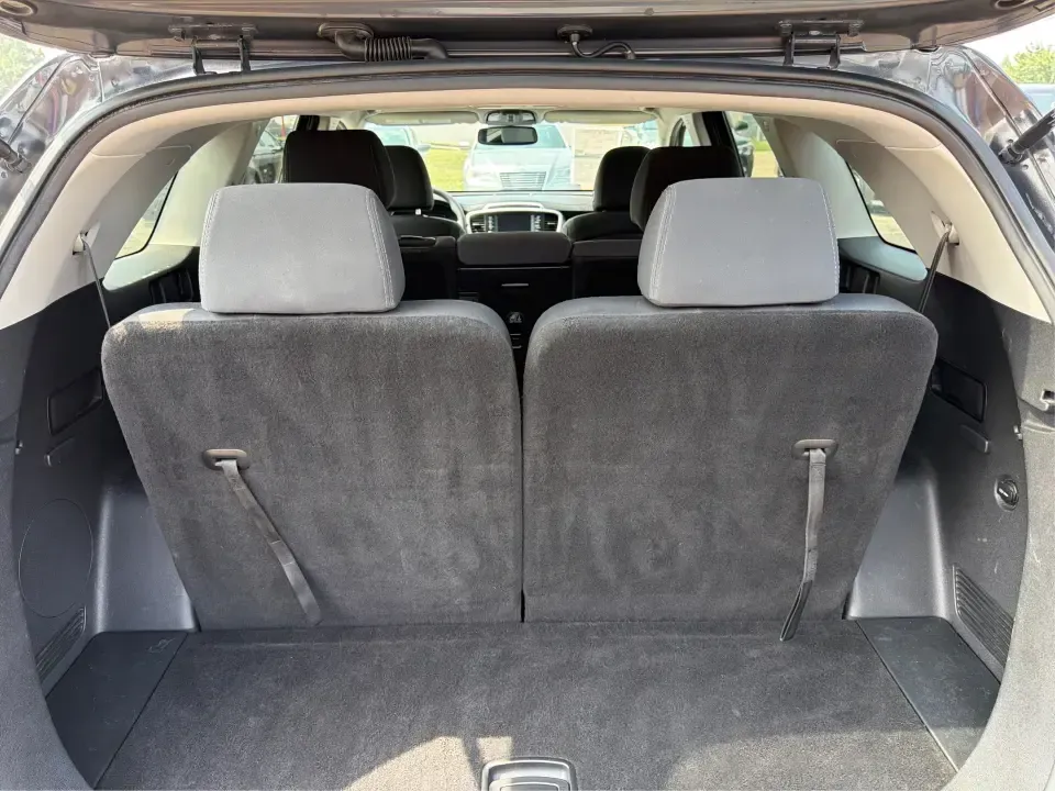2020 Kia Sorento LX AWD (5XYPGDA33LG) with an 2.4L L4 DOHC 16V engine, 6-Speed Automatic transmission, located at 4508 South Dixie Dr, Moraine, OH, 45439, (937) 908-9800, 39.689976, -84.218452 - Whether you're shuttling kids to practice, commuting across Dayton, or loading up for a weekend road trip to Carillon Historical Park, this 2020 Kia Sorento LX AWD is built for real life in Southwest Ohio. With seating for up to 7 passengers, available cargo flexibility, and confidence-boosting AWD,- Photo#12
