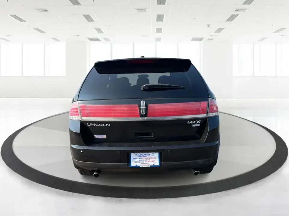 2008 Lincoln MKX AWD (2LMDU88C78B) with an 3.5L V6 DOHC 24V engine, 6-Speed Automatic Overdrive transmission, located at 401 Woodman Dr, Riverside, OH, 45431, (937) 908-9800, 39.760899, -84.123421 - Need a comfortable, confident SUV for Ohio's four-season driving-something that can handle rainy commutes, snowy mornings, and weekend getaways without feeling like a bare-bones budget ride? This 2008 Lincoln MKX AWD delivers a premium, road-trip-ready experience with upscale comfort for five, a smo- Photo#3