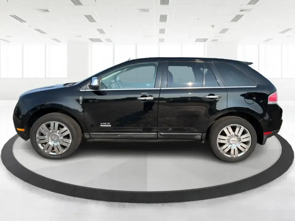 2008 Lincoln MKX AWD (2LMDU88C78B) with an 3.5L V6 DOHC 24V engine, 6-Speed Automatic Overdrive transmission, located at 401 Woodman Dr, Riverside, OH, 45431, (937) 908-9800, 39.760899, -84.123421 - Need a comfortable, confident SUV for Ohio's four-season driving-something that can handle rainy commutes, snowy mornings, and weekend getaways without feeling like a bare-bones budget ride? This 2008 Lincoln MKX AWD delivers a premium, road-trip-ready experience with upscale comfort for five, a smo- Photo#5