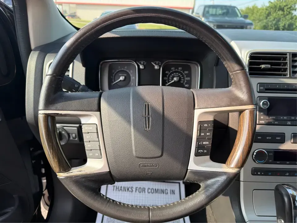 2008 Lincoln MKX AWD (2LMDU88C78B) with an 3.5L V6 DOHC 24V engine, 6-Speed Automatic Overdrive transmission, located at 401 Woodman Dr, Riverside, OH, 45431, (937) 908-9800, 39.760899, -84.123421 - Need a comfortable, confident SUV for Ohio's four-season driving-something that can handle rainy commutes, snowy mornings, and weekend getaways without feeling like a bare-bones budget ride? This 2008 Lincoln MKX AWD delivers a premium, road-trip-ready experience with upscale comfort for five, a smo- Photo#15