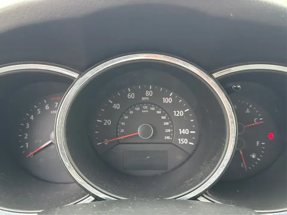 2012 Kia Sorento EX 4WD (5XYKUCA68CG) with an 2.4L L4 DOHC 16V engine, 6-Speed Automatic transmission, located at 1099 N County Rd 25A , Troy, OH, 45373, (937) 908-9800, 40.057079, -84.212883 - Weekend escapes to Caesar Creek, snowy school-drop mornings, and everyday errands up and down I75 feel a lot easier when you've got a comfortable SUV with real all-weather capability. This 2012 Kia Sorento EX 4WD is a smart pick for Troy drivers who want a practical, family-friendly ride that's equa- Photo#15