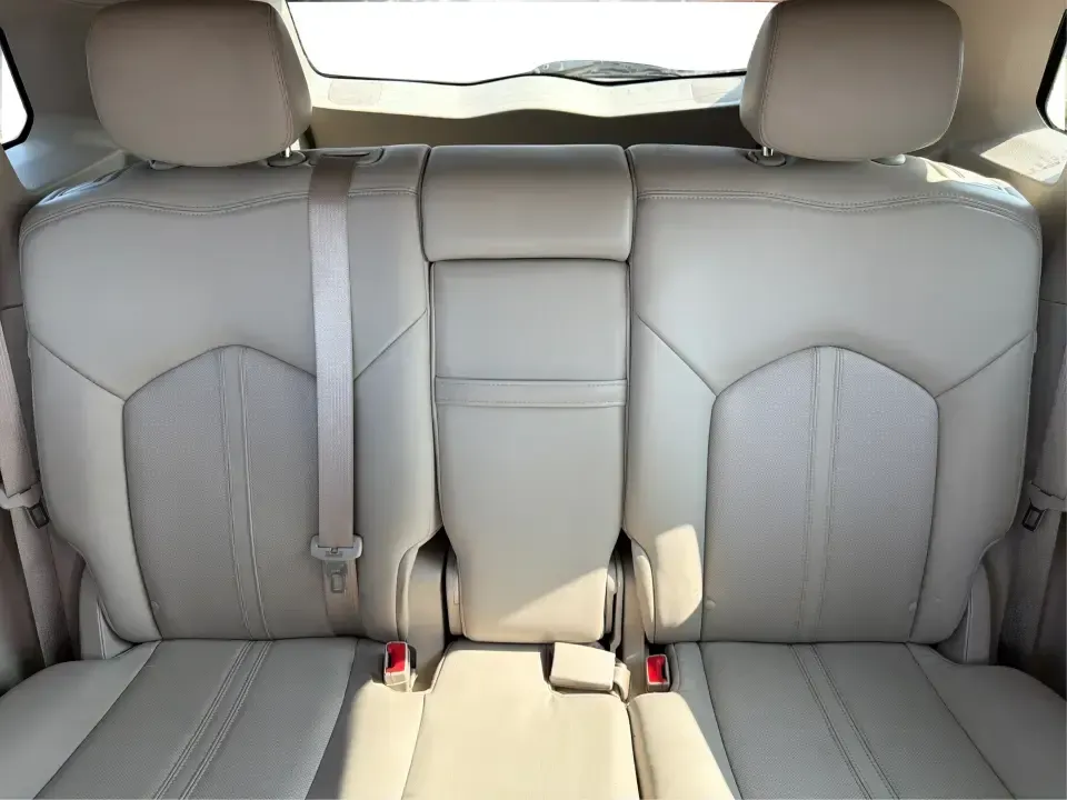 2015 Cadillac SRX Luxury Collection FWD (3GYFNBE33FS) with an 3.6L V6 DOHC 24V FFV engine, 6-Speed Automatic transmission, located at 8750 N County Rd 25A, Piqua, OH, 45356, (937) 908-9800, 40.164391, -84.232513 - Upgrade your daily drive with a luxury SUV that fits real life-school drop-offs, long commutes to Dayton, and comfortable weekend getaways up I75. This 2015 Cadillac SRX Luxury Collection FWD blends upscale style with practical space for five, making it a smart pick for growing families, busy profes- Photo#13