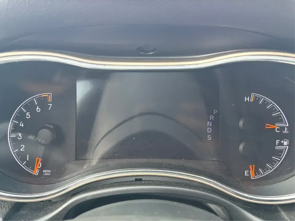 2014 Jeep Grand Cherokee Laredo 4WD (1C4RJFAG9EC) with an 3.6L V6 DOHC 24V engine, 5-Speed Automatic transmission, located at 1099 N County Rd 25A , Troy, OH, 45373, (937) 908-9800, 40.057079, -84.212883 - Picture your next Ohio weekend: the kids and gear loaded up, a cooler in the back, and you cruising out of Troy toward Charleston Falls Preserve or a fall drive through the Miami County countryside-confident that changing weather and back roads won't change your plans. This 2014 Jeep Grand Cherokee- Photo#14
