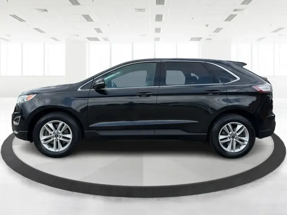 2015 Ford Edge SEL AWD (2FMTK4J92FB) with an 2.0L L4 DOHC 16V engine, 6-Speed Automatic transmission, located at 1230 East Main St, Xenia, OH, 45385, (937) 908-9800, 39.688026, -83.910172 - When your week is packed with school drop-offs, long commutes, and last-minute weekend getaways, you need an SUV that fits real life-comfortable for five, confident in Ohio weather, and ready to haul groceries, sports gear, or luggage without feeling cramped. This 2015 Ford Edge SEL AWD is a smart m- Photo#5